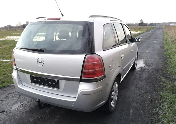 Opel Zafira cena 13900 przebieg: 243000, rok produkcji 2007 z Ryki małe 781